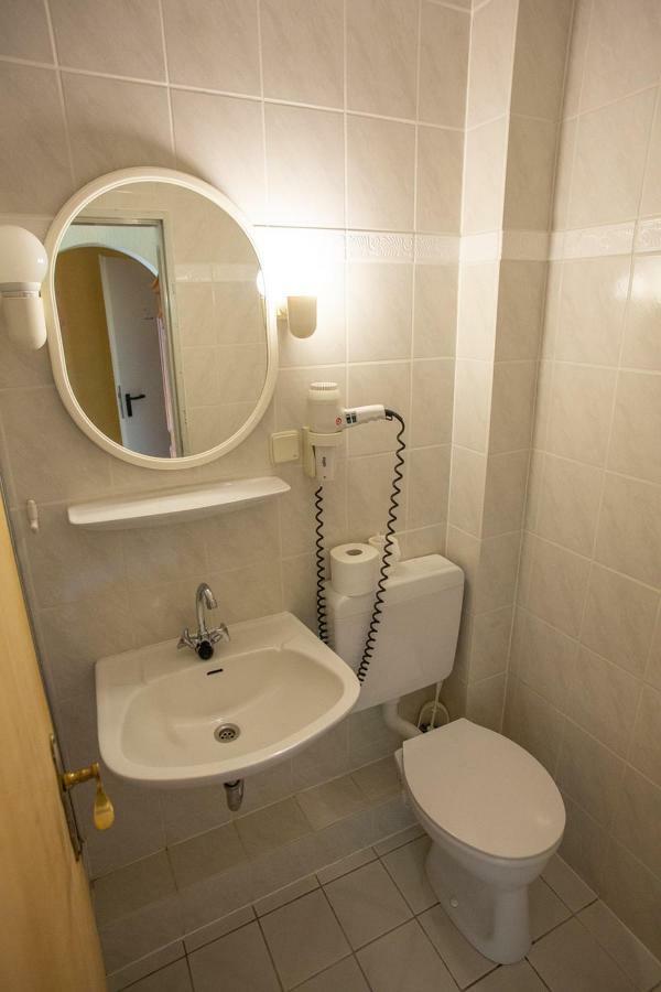 Zum Jean Bonnet Hotel Hofgeismar Luaran gambar